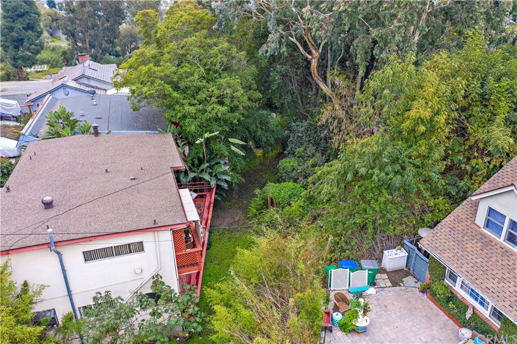 645 Griffith Way Laguna Beach, CA 92651 - Photo 52 of 55 an aerial view of a house with a yard