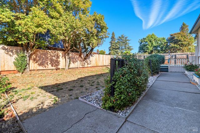 $995,000 | 2094 Center Road, Novato, CA 94947