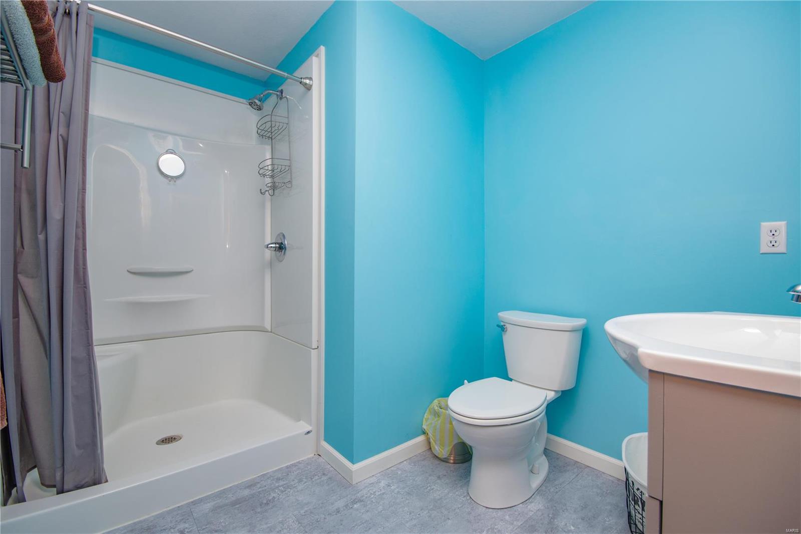 1469 North Carlyle Road Vandalia, IL 62471 - Photo 16 of 17