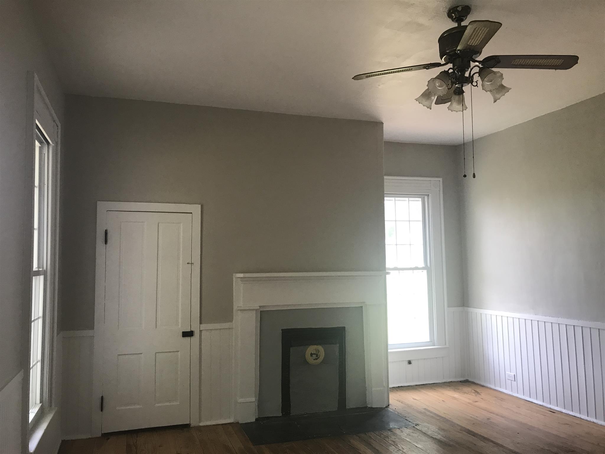 5925 Fulton Road Springfield, TN 37172 - Photo 5 of 18 a living room with furniture and a fireplace