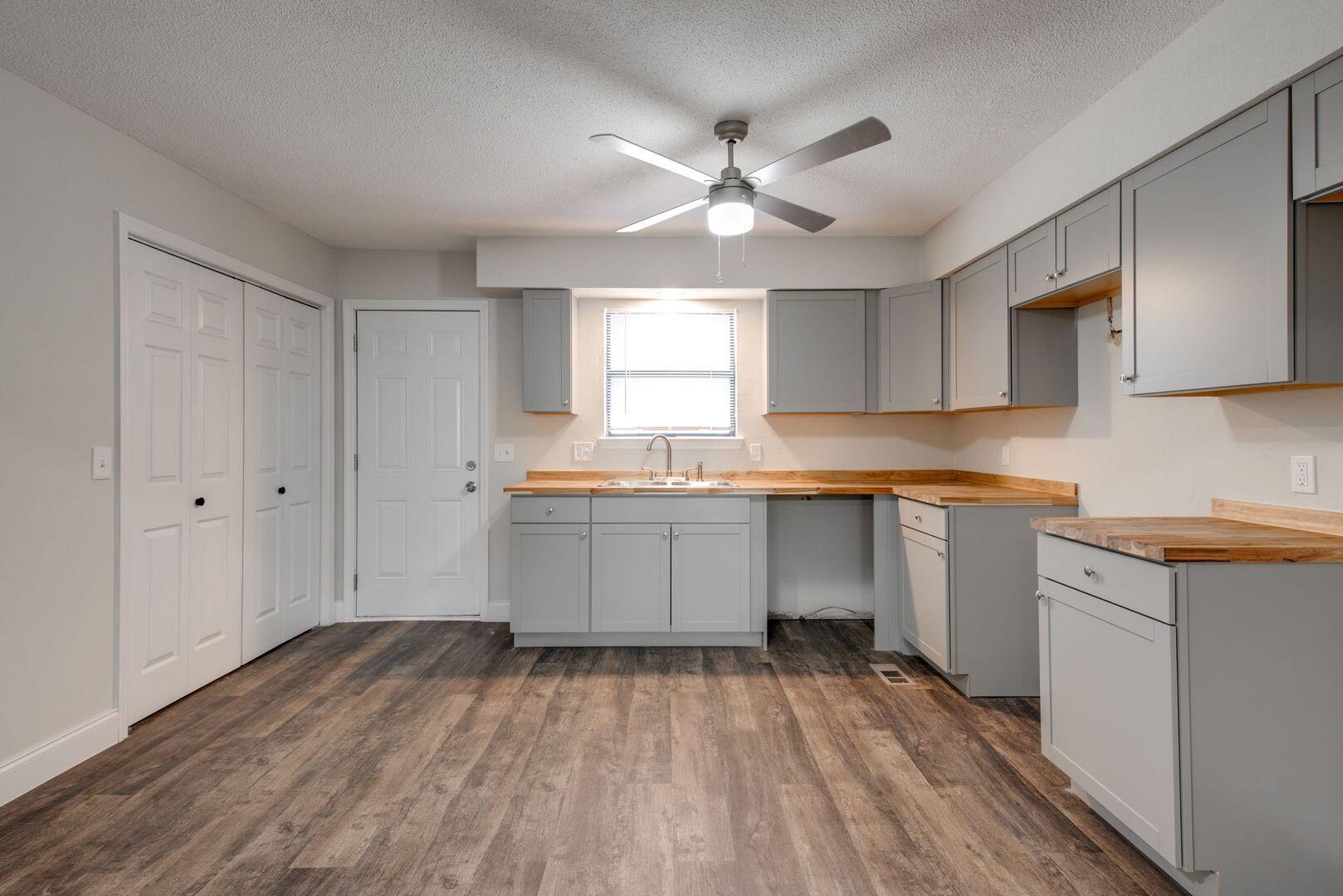 718 Salem Road, Unit A Rossville, GA 30741 - Photo 5 of 14 45712768_large