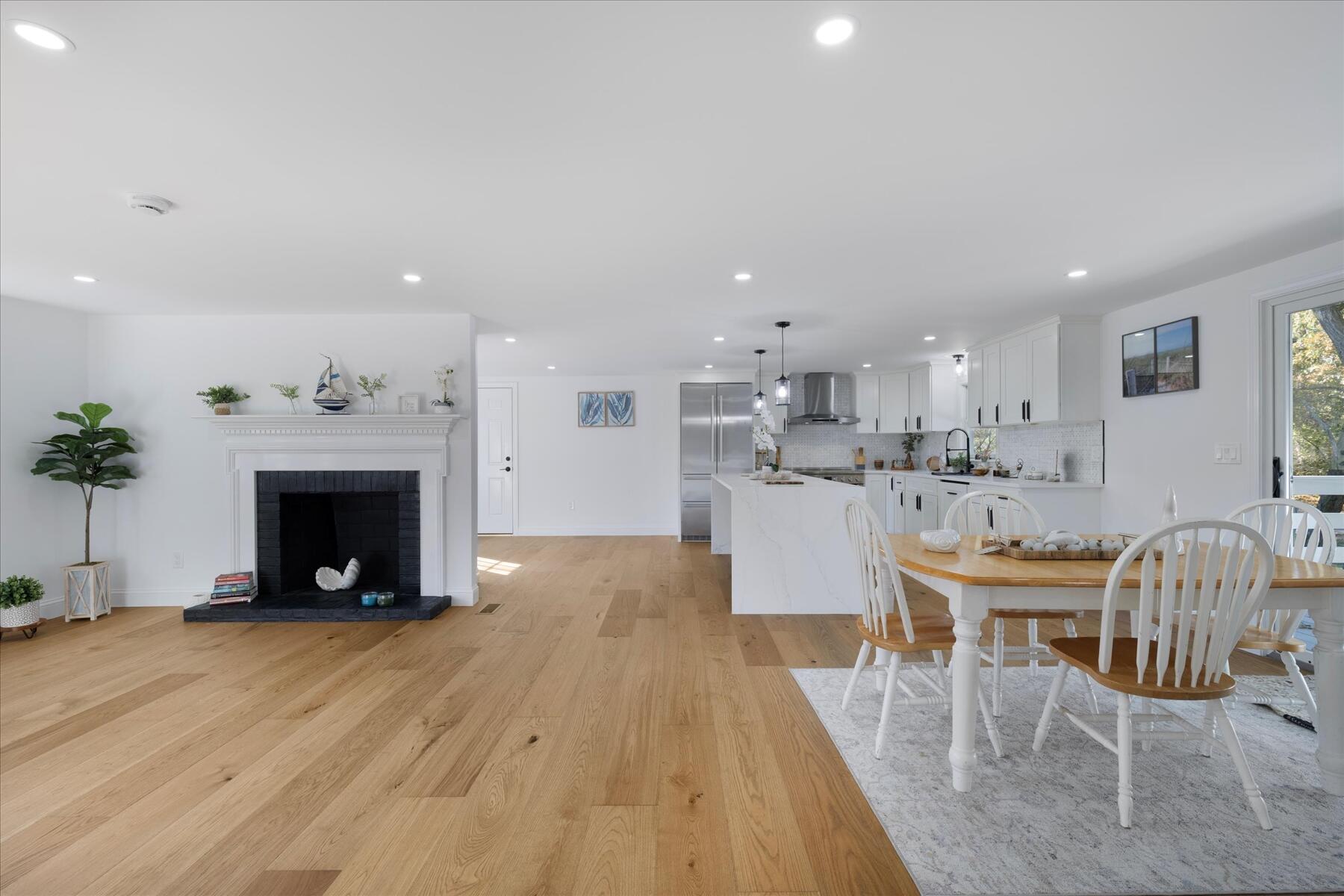 4 Pond Road Orleans, MA 02653 - Photo 4 of 33 04-MG_2727-r