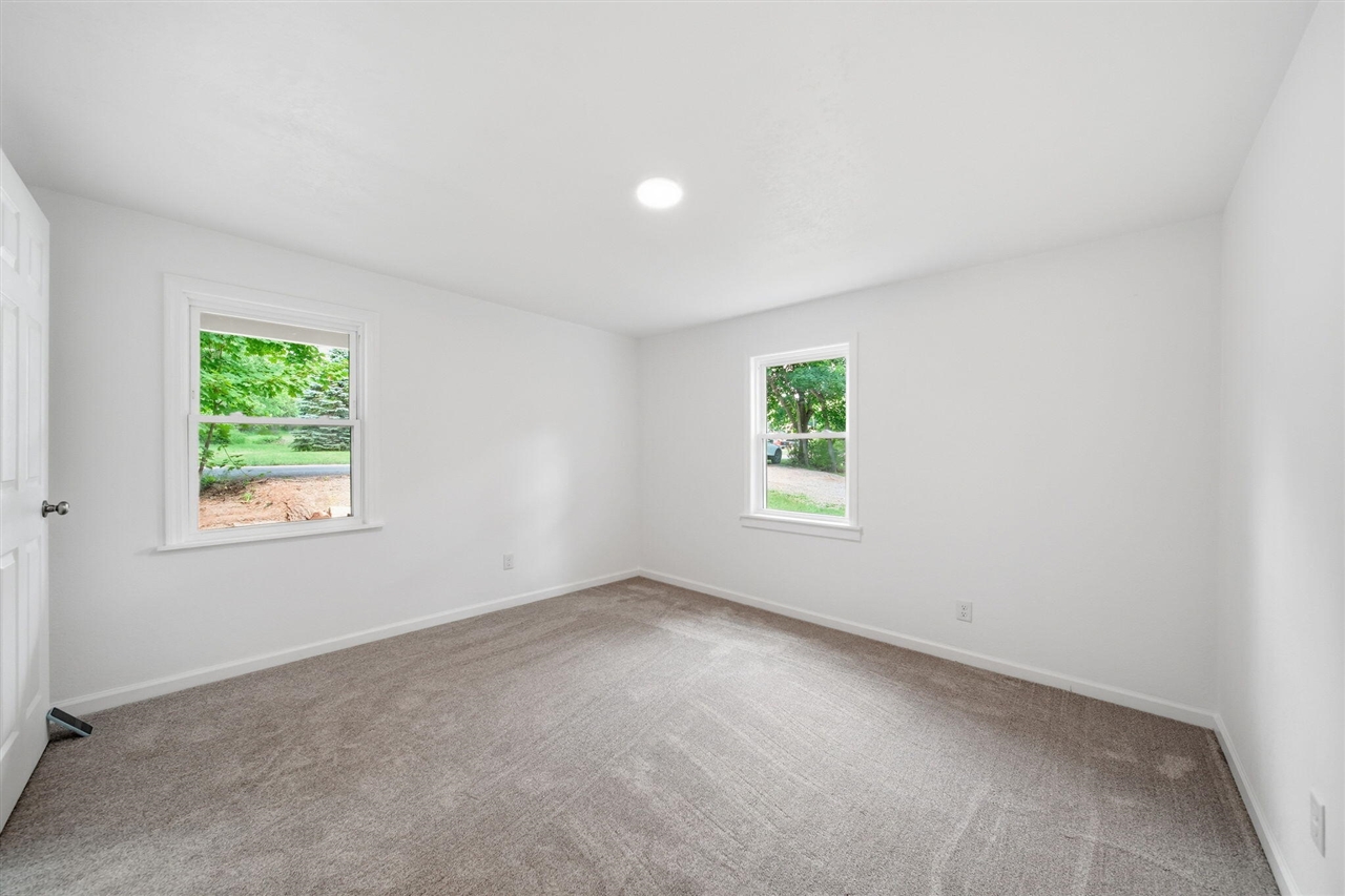 10500 Moscow Road Jonesville, MI 49250 - Photo 31 of 61