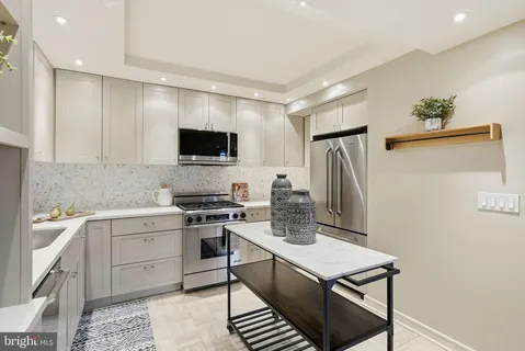 $795,000 | 2475 Virginia Avenue Northwest, Unit 325/326, Washington, DC 20037