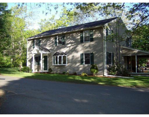 9 Grove Avenue Middleton, MA 01949 - Photo 1 of 20