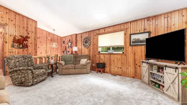 $349,000 | 9-a211 Walnut Lane, Apple River, IL 61001