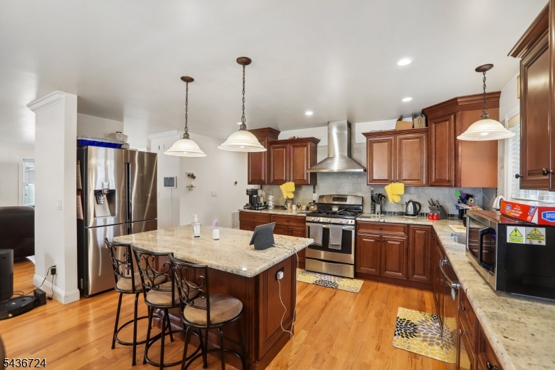 230 Birchwood Road Linden, NJ 07036 - Photo 5 of 27