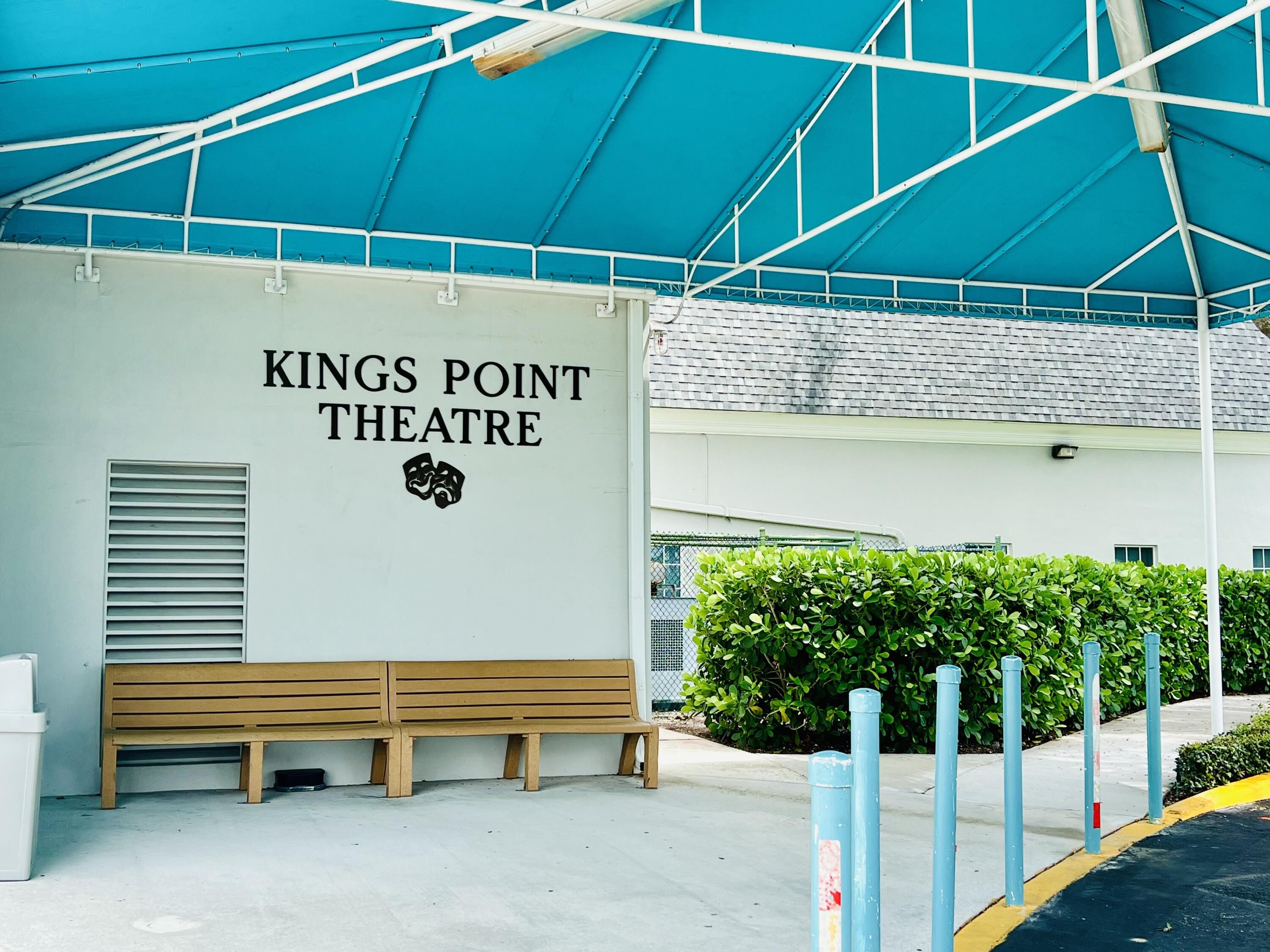 60 Normandy B Delray Beach, FL 33484 - Photo 33 of 48 Theatre
