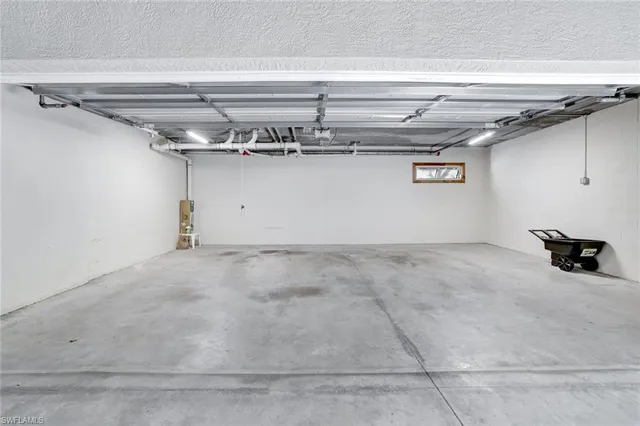 $1,100,000 | 7654 Pebble Creek Circle, Unit 5301, Naples, FL 34108