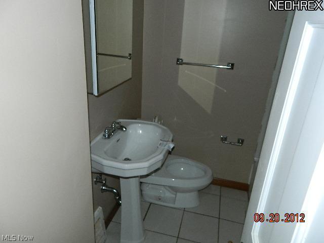 4330 West Anderson Road South Euclid, OH 44121 - Photo 5 of 6