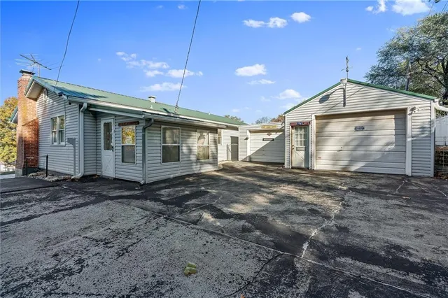 $259,900 | 336 Georgia Court, Liberty, MO 64068