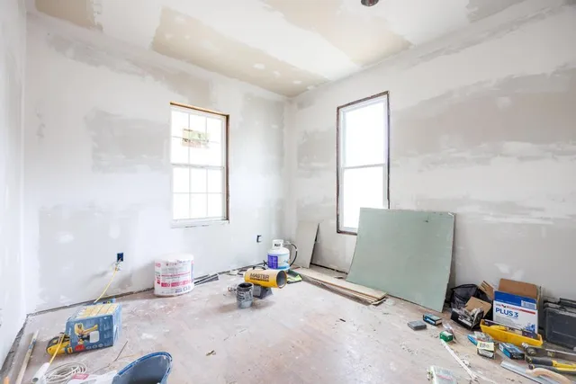 $58,000 | 1117 East 1st Street, Fort Scott, KS 66701