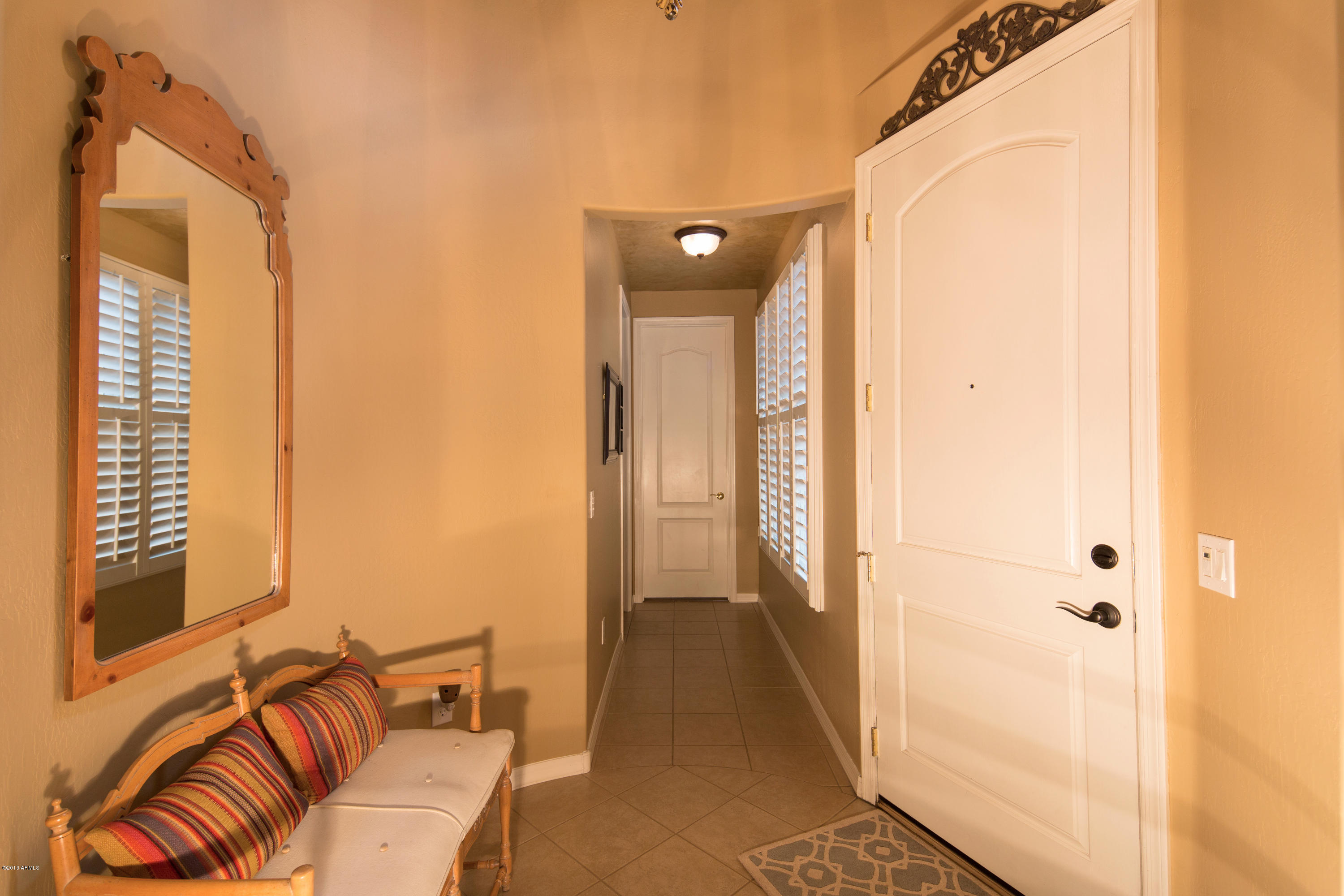 837 East Blue Ridge Way Chandler, AZ 85249 - Photo 6 of 38 20130527_5D3B_0290