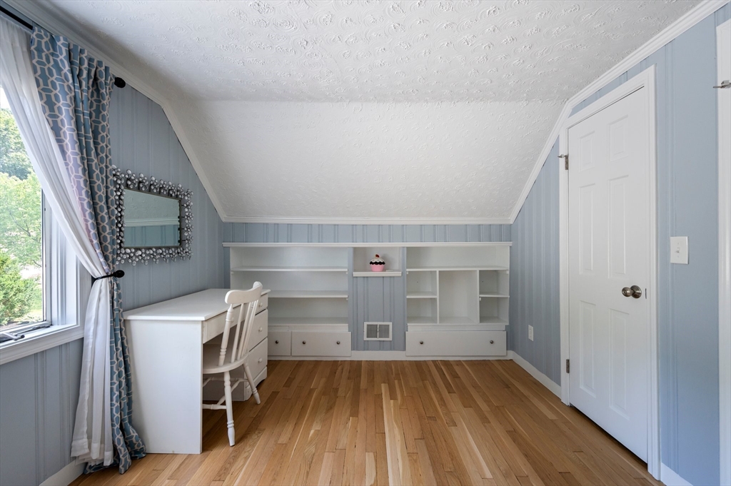 65 St Anne Road Weymouth, MA 02189 - Photo 21 of 35 Gallery Image 21