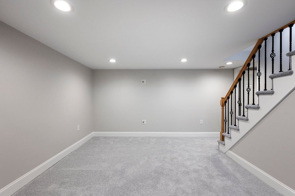 65 St Anne Road Weymouth, MA 02189 - Photo 24 of 35 Gallery Image 24