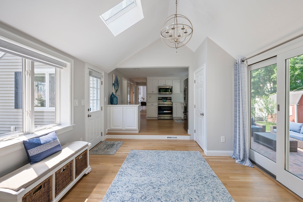 65 St Anne Road Weymouth, MA 02189 - Photo 7 of 35 Gallery Image 7