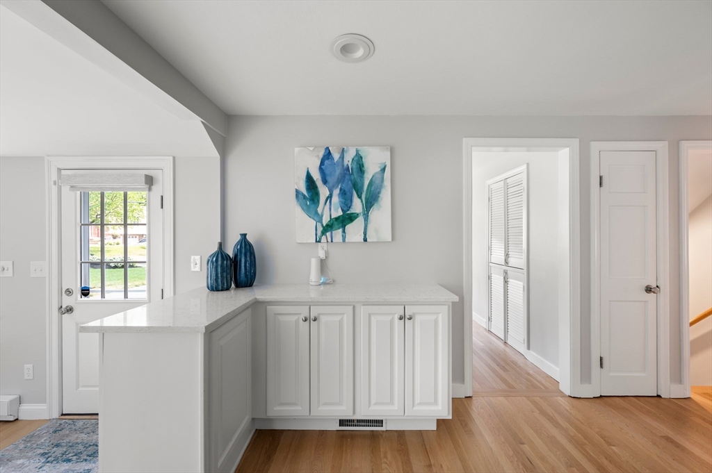 65 St Anne Road Weymouth, MA 02189 - Photo 10 of 35 Gallery Image 10