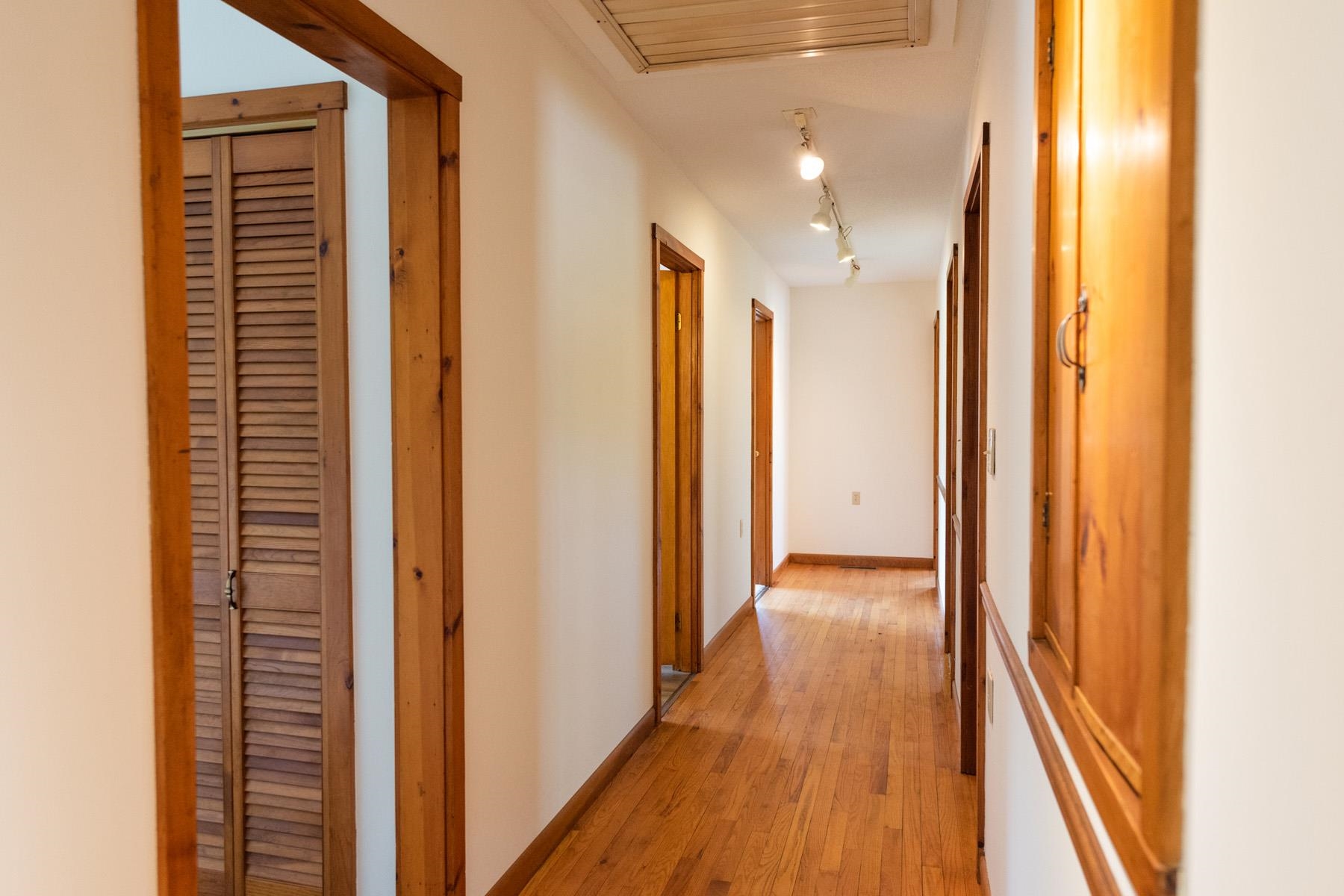 982 Highway 7 Mount Tabor, VT 05739 - Photo 15 of 40 Gallery Image 15