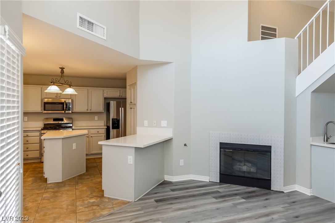 415 Opal Drive Henderson, NV 89015 - Photo 4 of 15