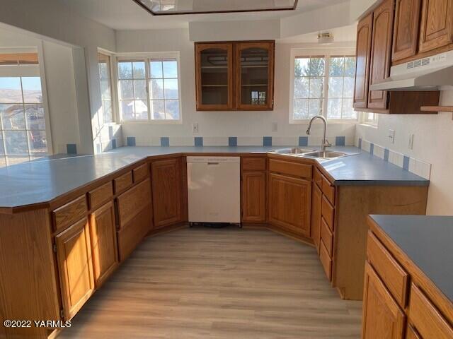 2807 Nelson Road Yakima, WA 98903 - Photo 7 of 11 a kitchen with stainless steel appliances granite countertop a sink stove and refrigerator