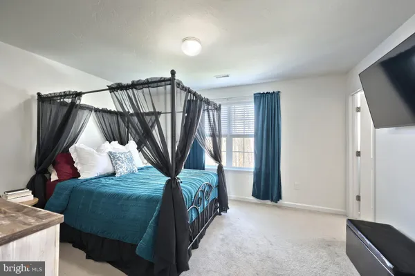 $284,900 | 61 Ayrshire Drive, Hanover, PA 17331