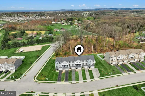 $284,900 | 61 Ayrshire Drive, Hanover, PA 17331