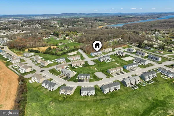 $284,900 | 61 Ayrshire Drive, Hanover, PA 17331