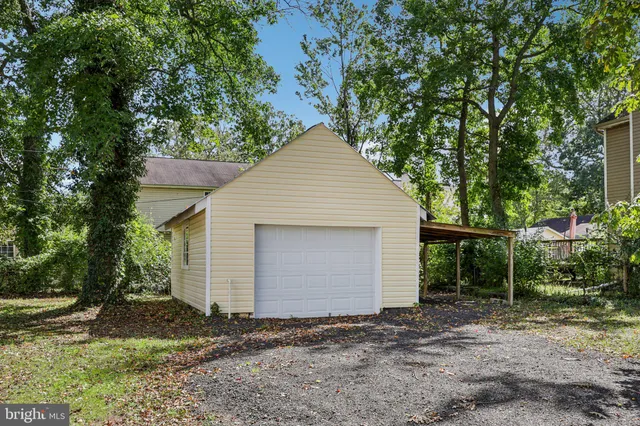 a view of backyard of house