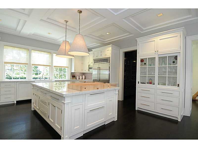 581 Sasco Hill Road Fairfield, CT 06824 - Photo 5 of 25