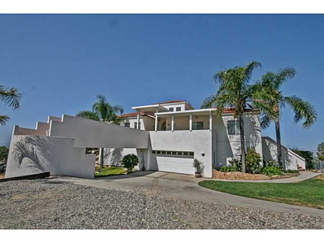 1818 Via Ladera Fallbrook, CA 92028 - Photo 2 of 25