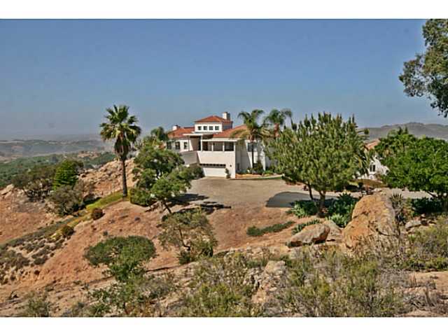 1818 Via Ladera Fallbrook, CA 92028 - Photo 11 of 25