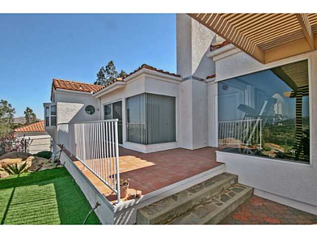 1818 Via Ladera Fallbrook, CA 92028 - Photo 5 of 25