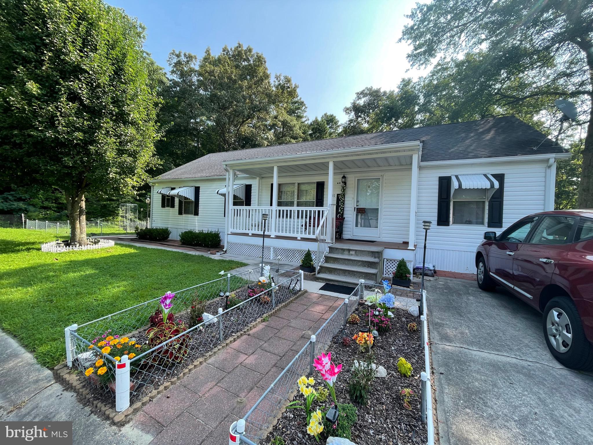 341 Holiday Street, Fruitland, MD 21826 Compass