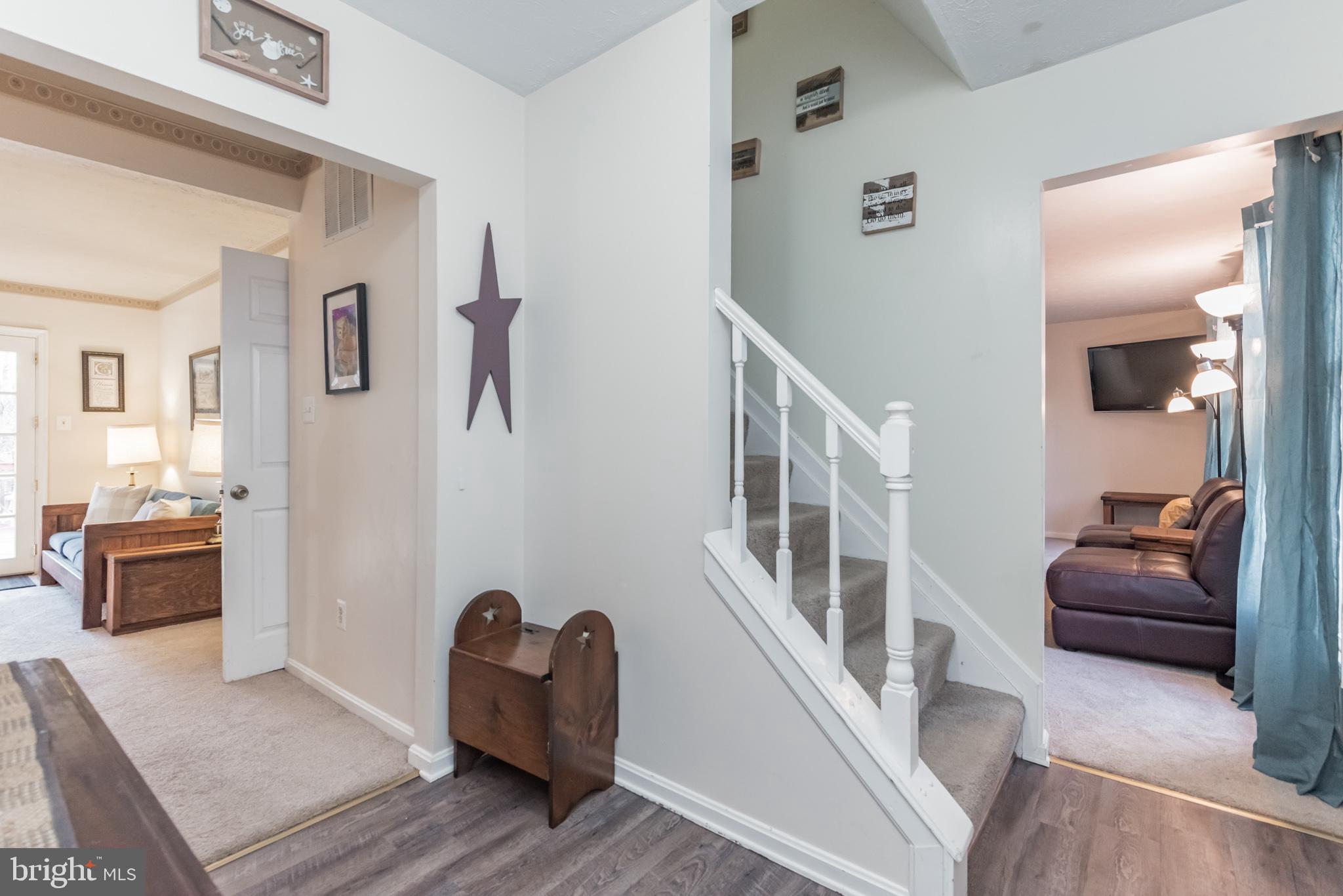 1909 Ridgewood Road Hanover, MD 21076 - Photo 5 of 35