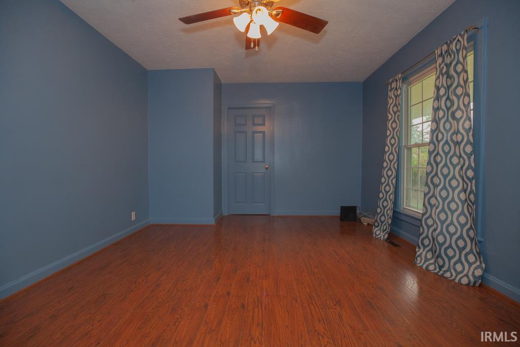 4916 Stringtown Road Evansville, IN 47711 - Photo 3 of 29