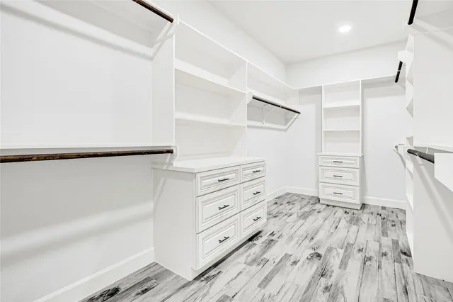 $699,750 | 104 Inscription Lane, Huntsville, TX 77340