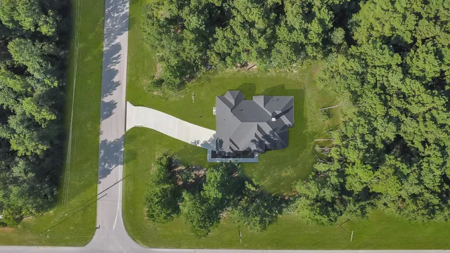 $699,750 | 104 Inscription Lane, Huntsville, TX 77340