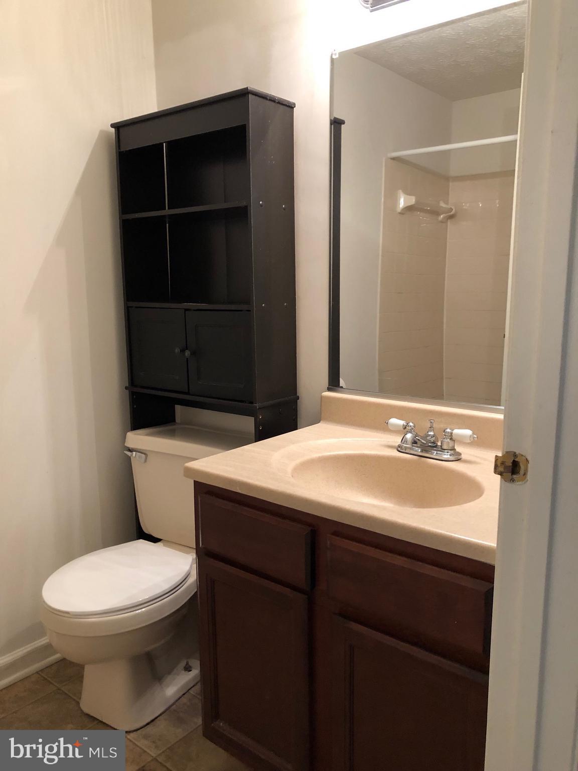 605 Deering Road, Unit 1C Pasadena, MD 21122 - Photo 5 of 7