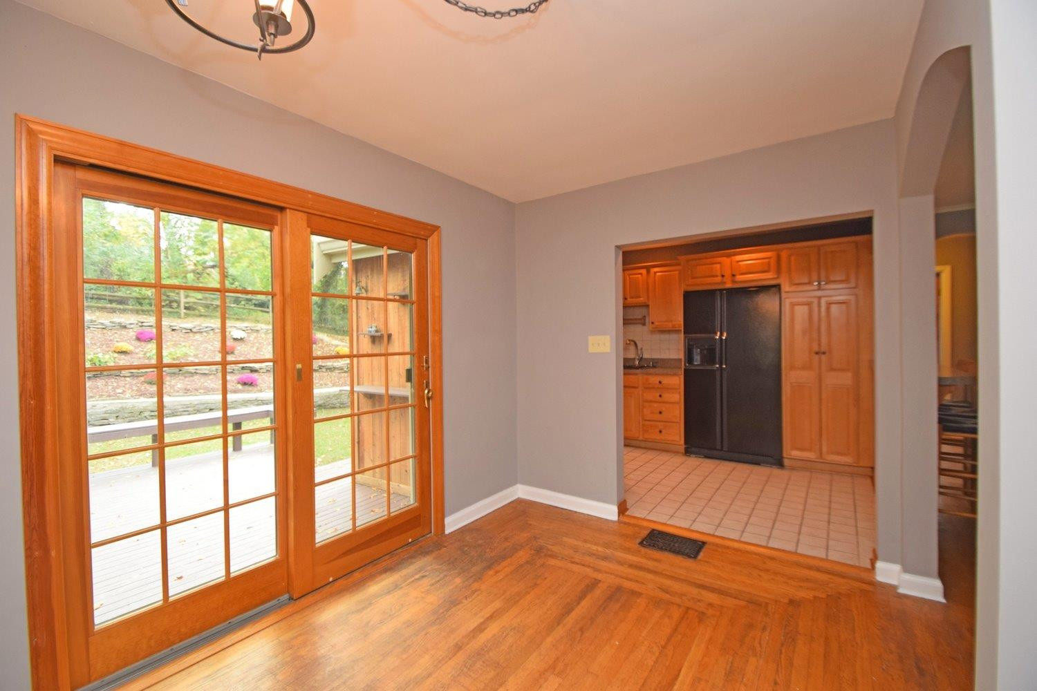1421 Amsterdam Road Covington, KY 41011 - Photo 6 of 28 Gallery Image 6