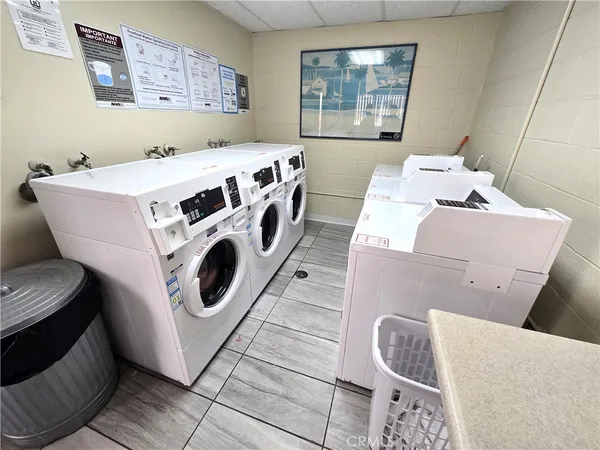 $1,795 | 4015 137th Street, Unit 110, Hawthorne, CA 90250