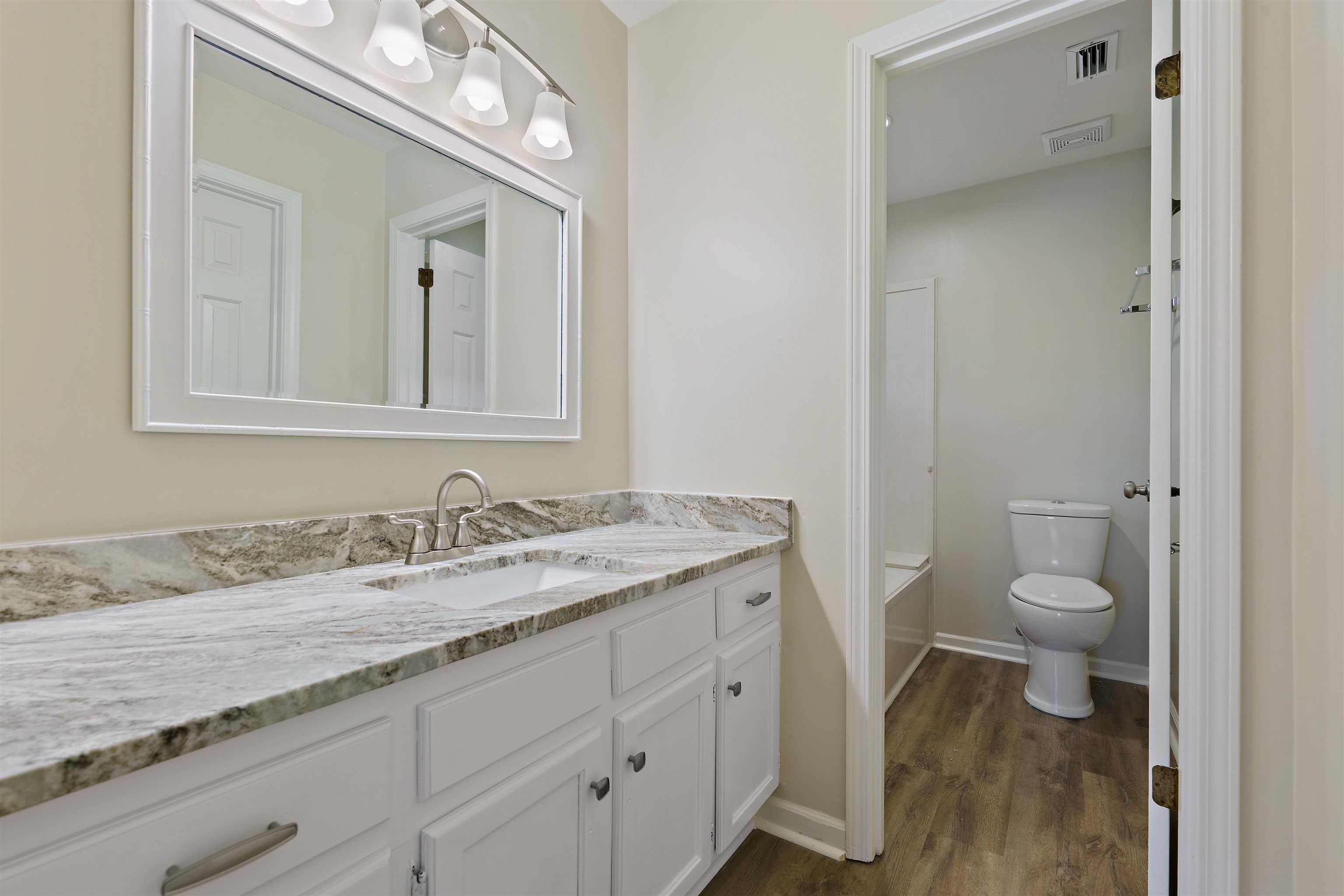 428 Ridgewood Drive Daphne, AL 36526 - Photo 15 of 28