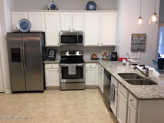 2073 Patriot Ridge Road Jacksonville, FL 32221 - Photo 8 of 13 IMG_0988