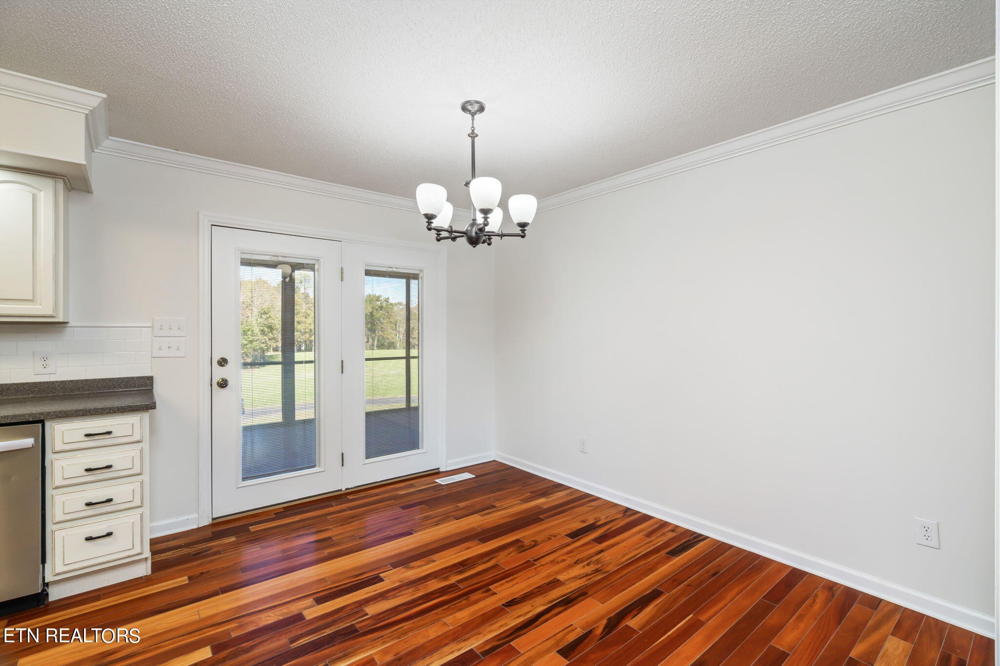 280 Blake Road Oakdale, TN 37829 - Photo 8 of 41 Gallery Image 8