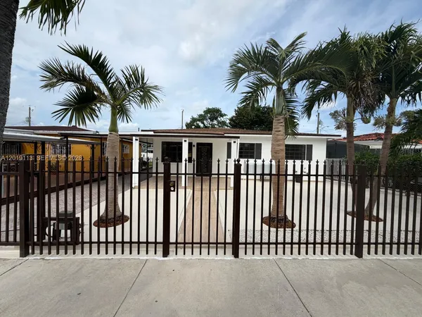 $645,000 | 2541 West 10th Avenue, Hialeah, FL 33010