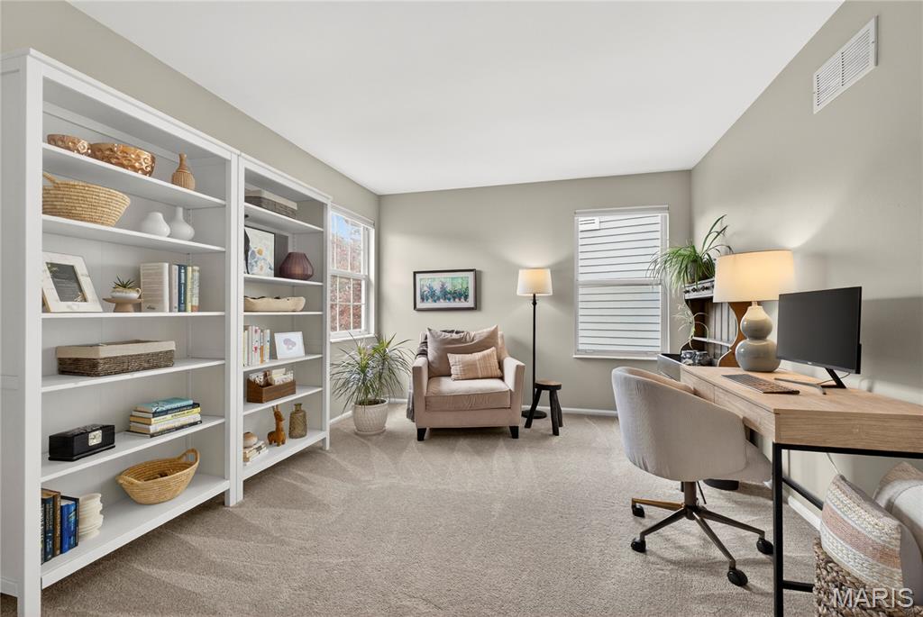 2564 Hidden Meadow Lane Ballwin, MO 63021 - Photo 11 of 20