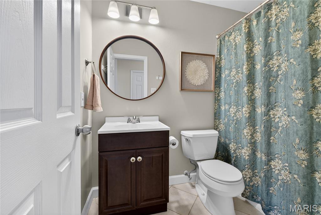 2564 Hidden Meadow Lane Ballwin, MO 63021 - Photo 12 of 20