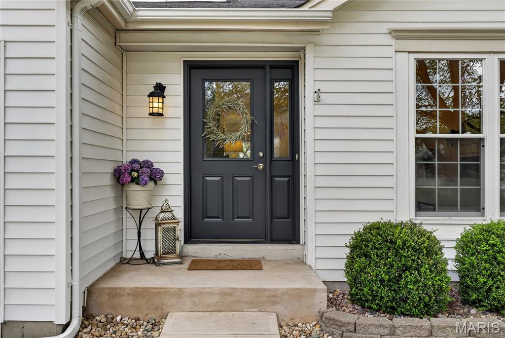 2564 Hidden Meadow Lane Ballwin, MO 63021 - Photo 2 of 20