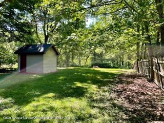 5133 Old Lansing Road Lansing, MI 48917 - Photo 4 of 17 IMG_9212