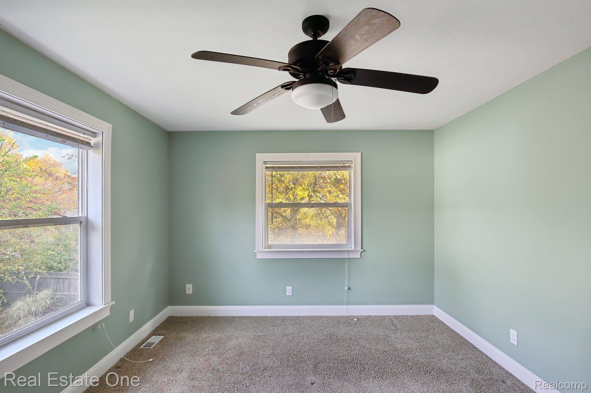 1100 Harding Avenue Rochester, MI 48307 - Photo 30 of 37 Gallery Image 30