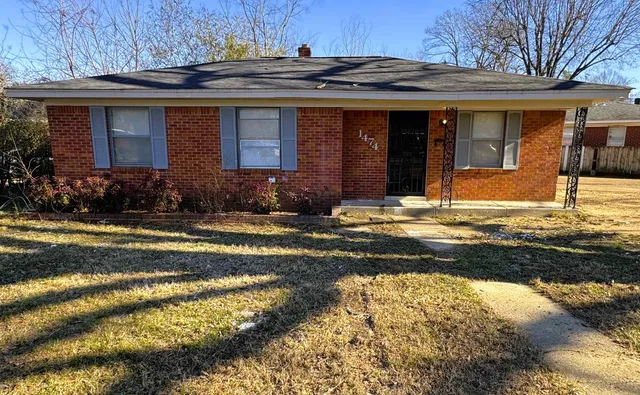 $1,279 | 1474 North Graham Street, Memphis, TN 38108